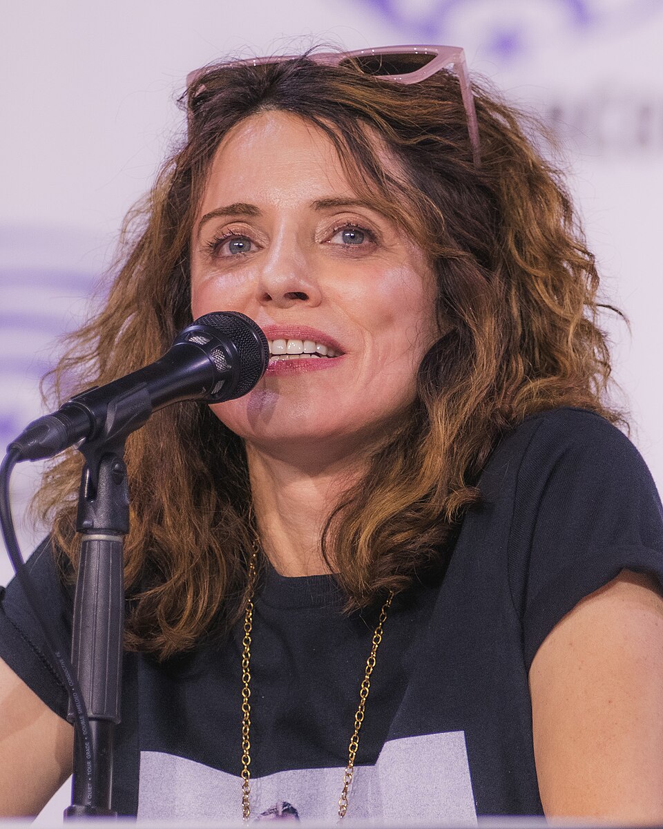 Alanna Ubach portrait