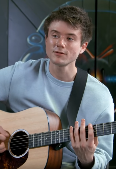 Alec Benjamin portrait