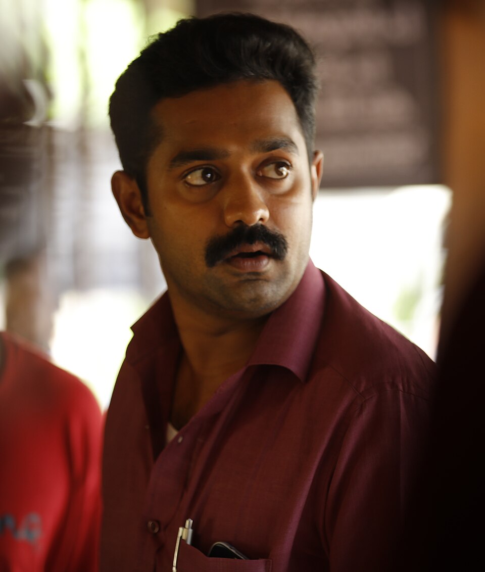 Asif Ali profile portrait