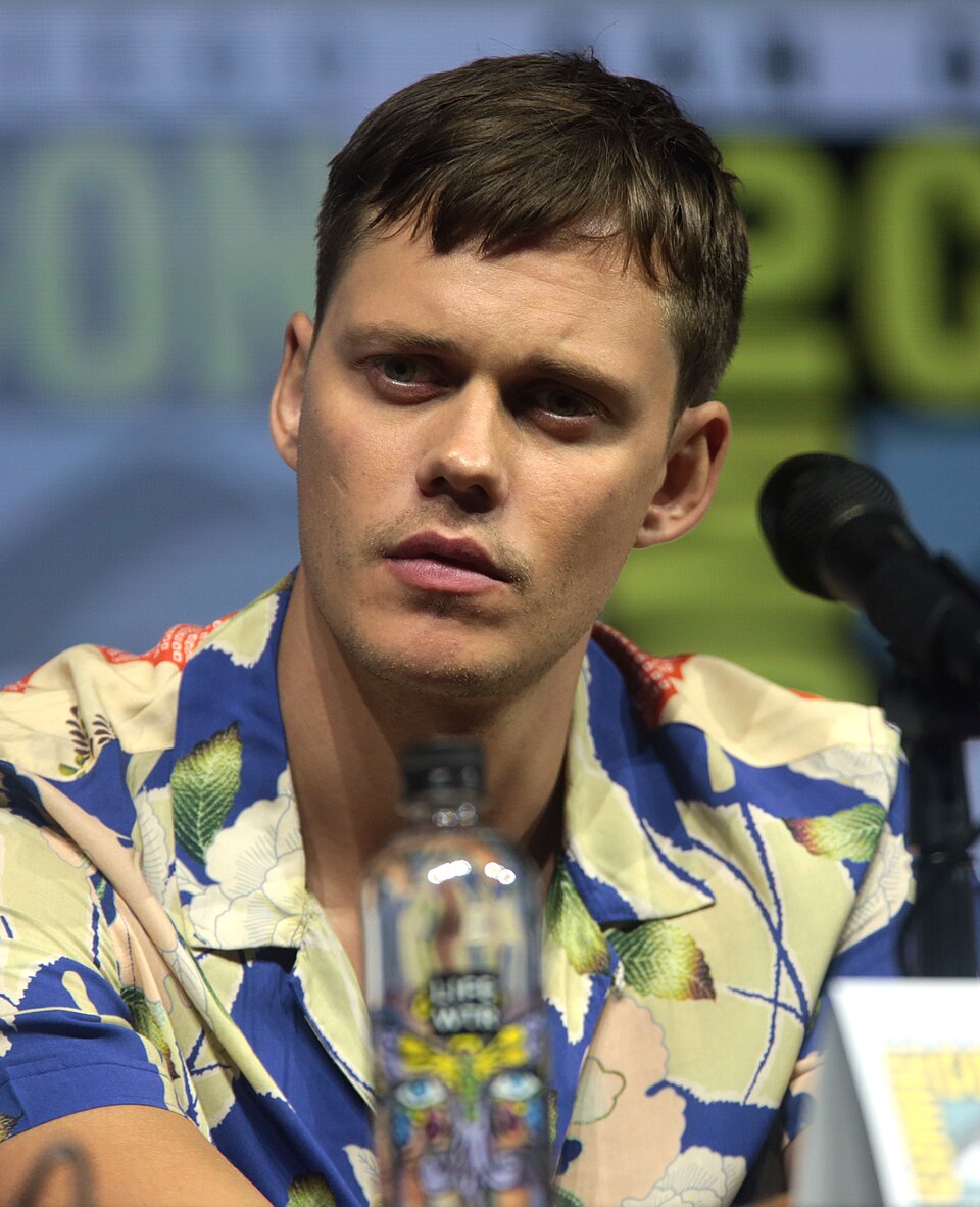 Bill Skarsgård portrait