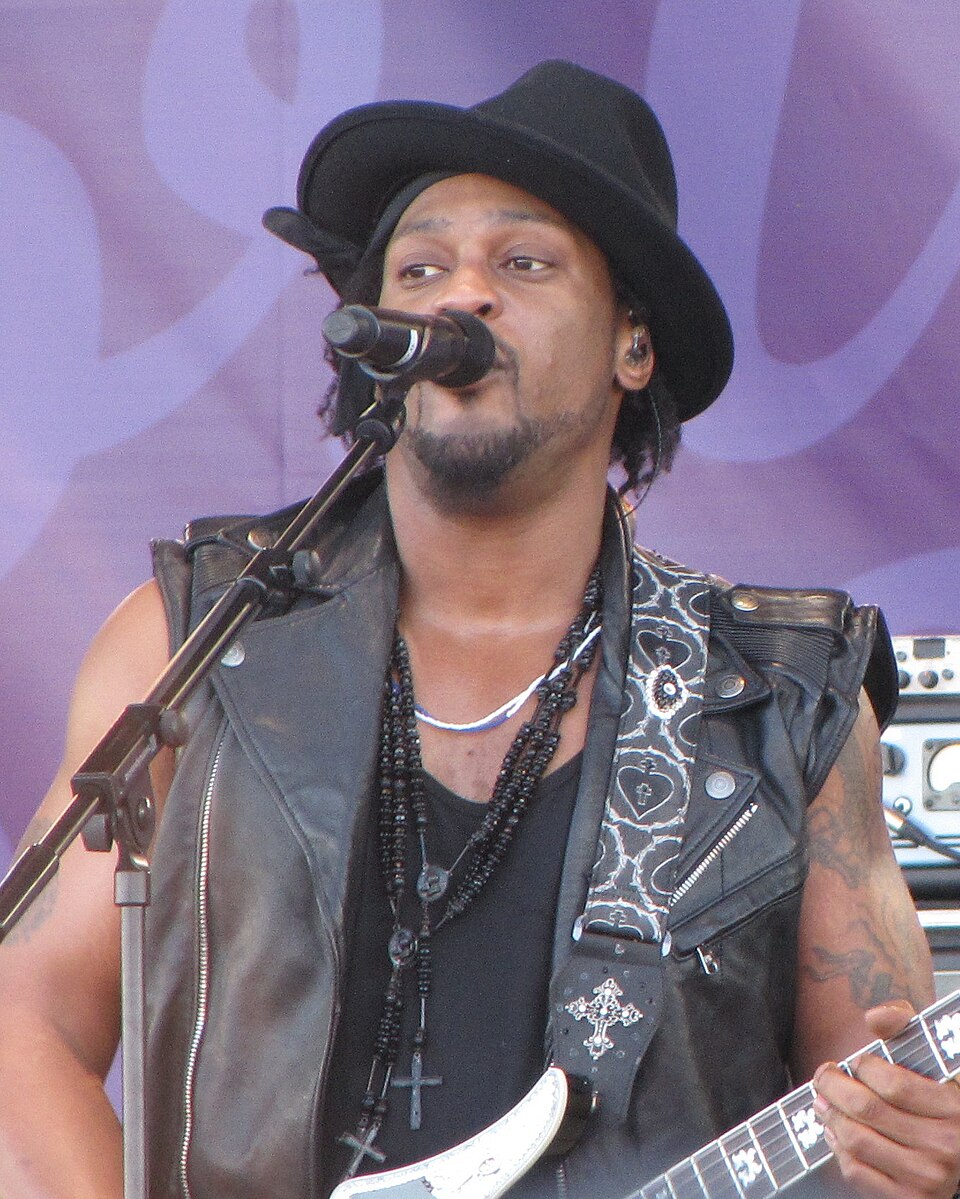 D'Angelo portrait