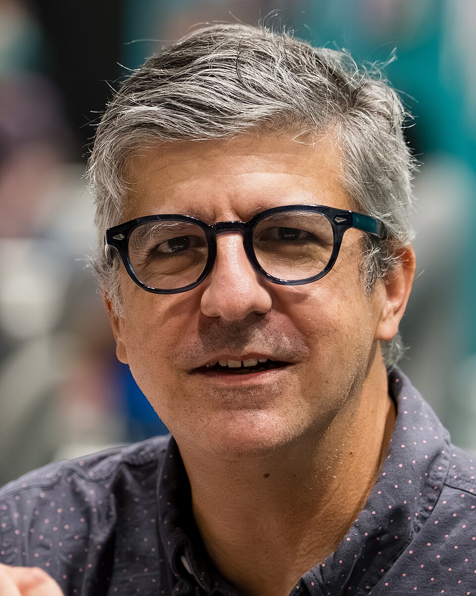 Dana Snyder portrait