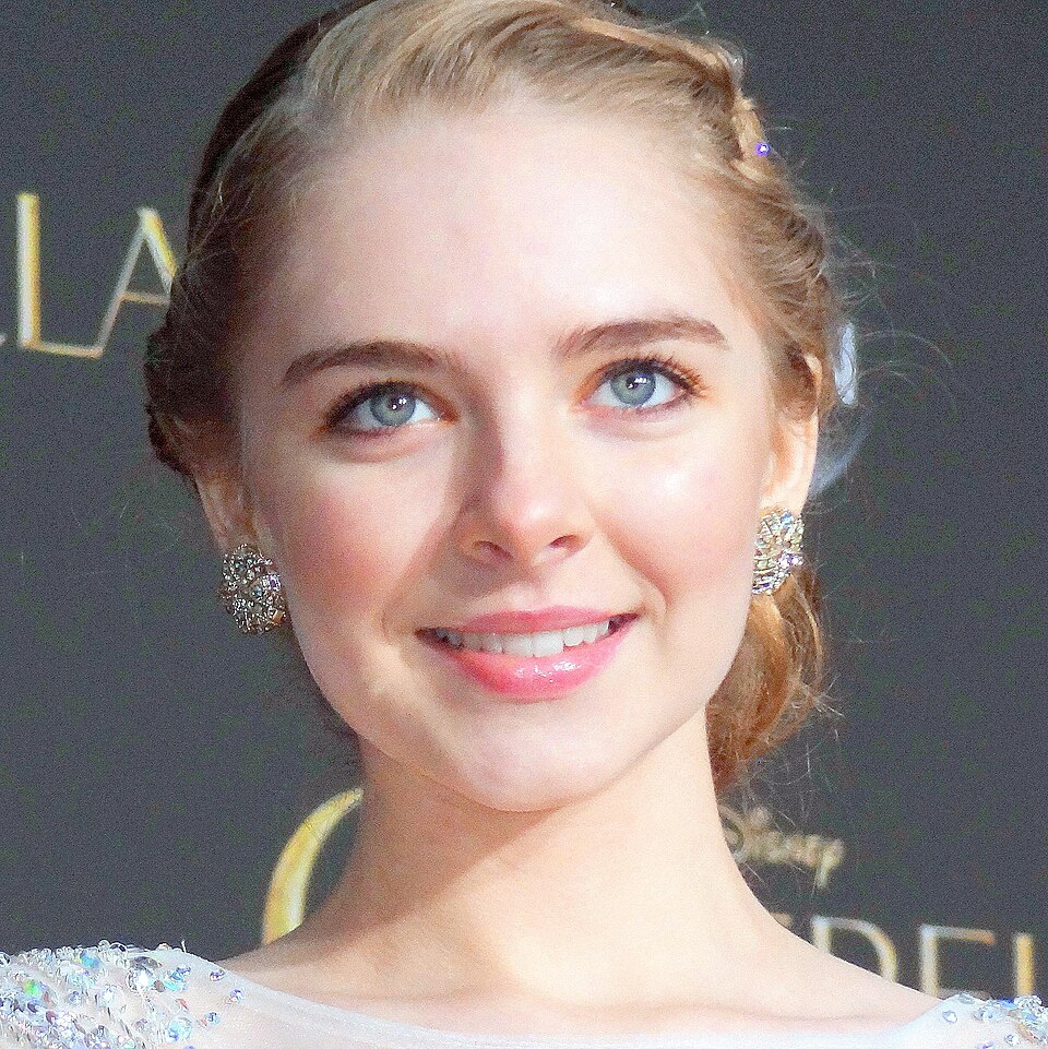 Darcy Rose Byrnes portrait
