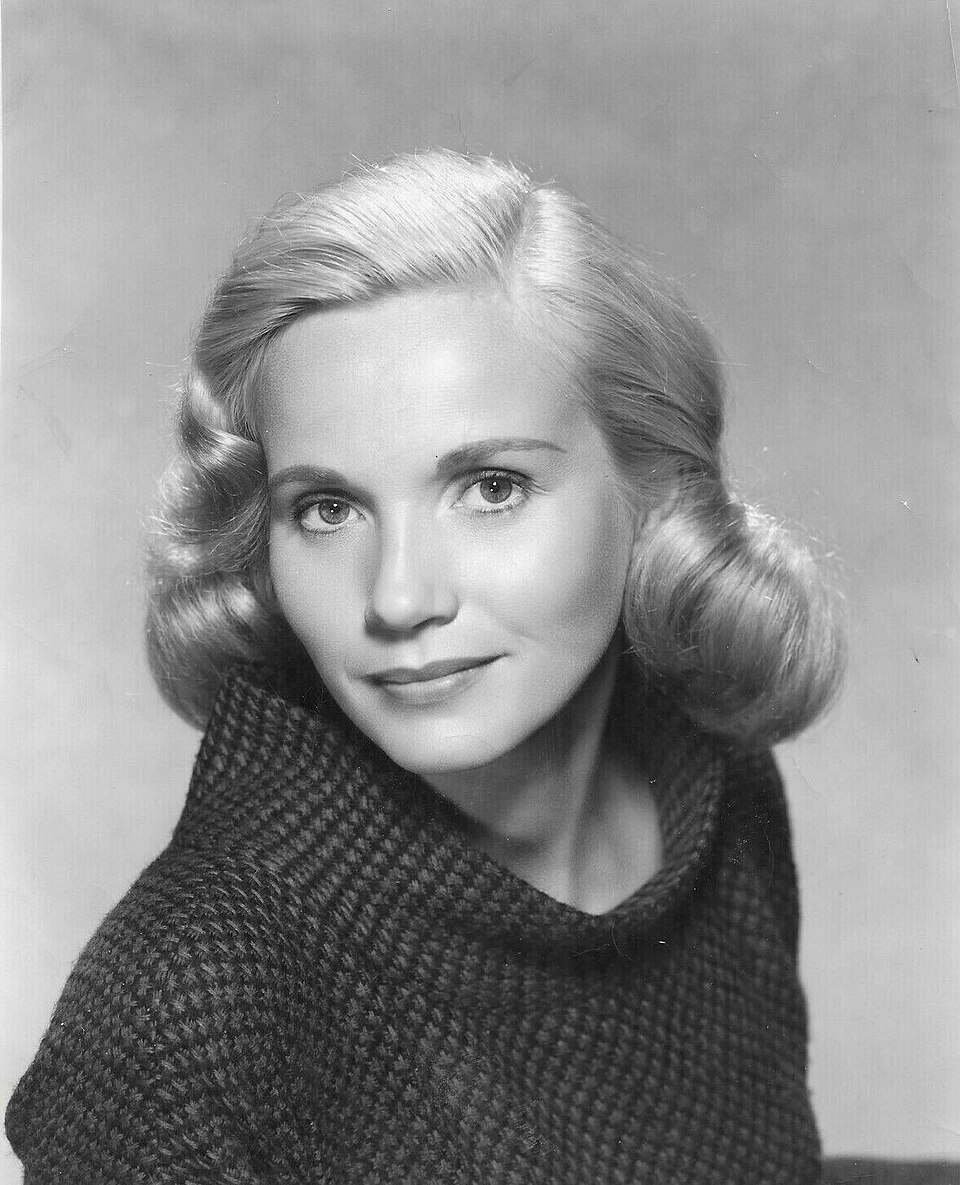 Eva Marie Saint portrait