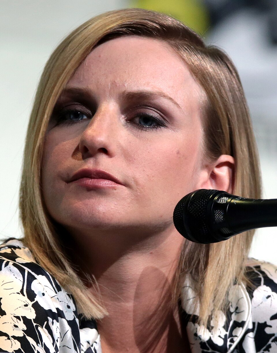Faye Marsay portrait