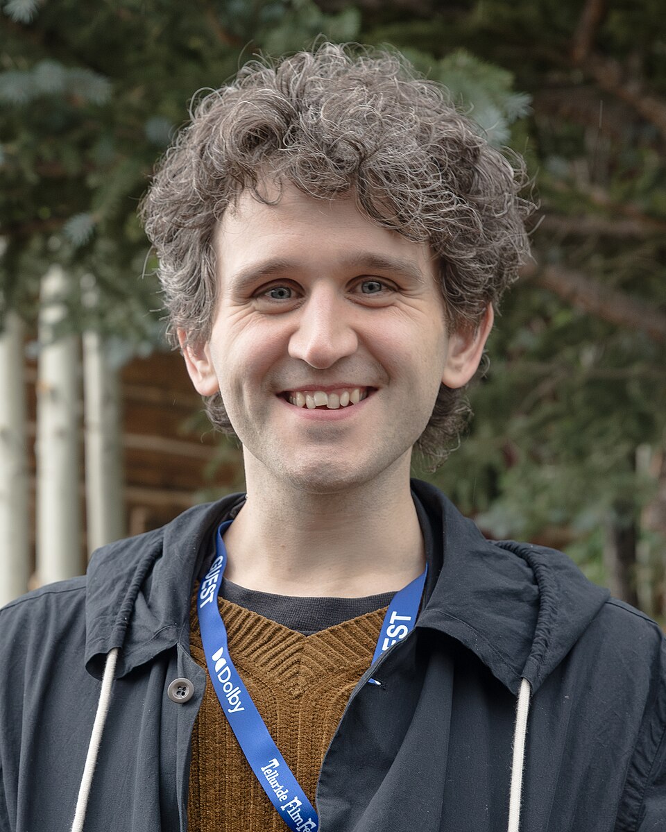 Harry Melling portrait