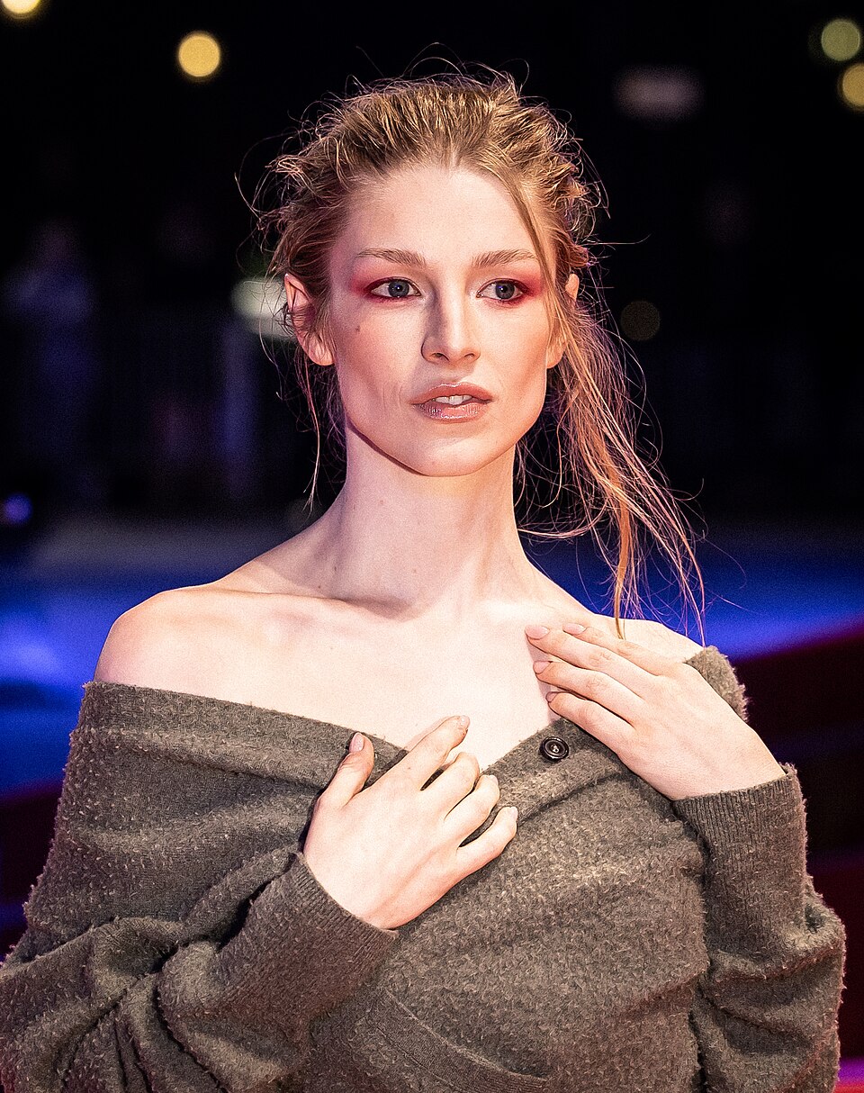 Hunter Schafer portrait