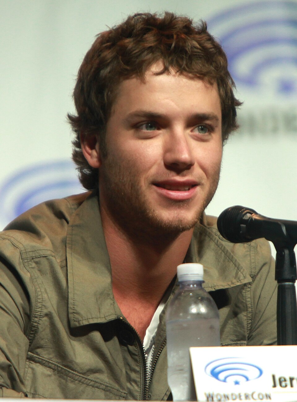 Jeremy Sumpter portrait