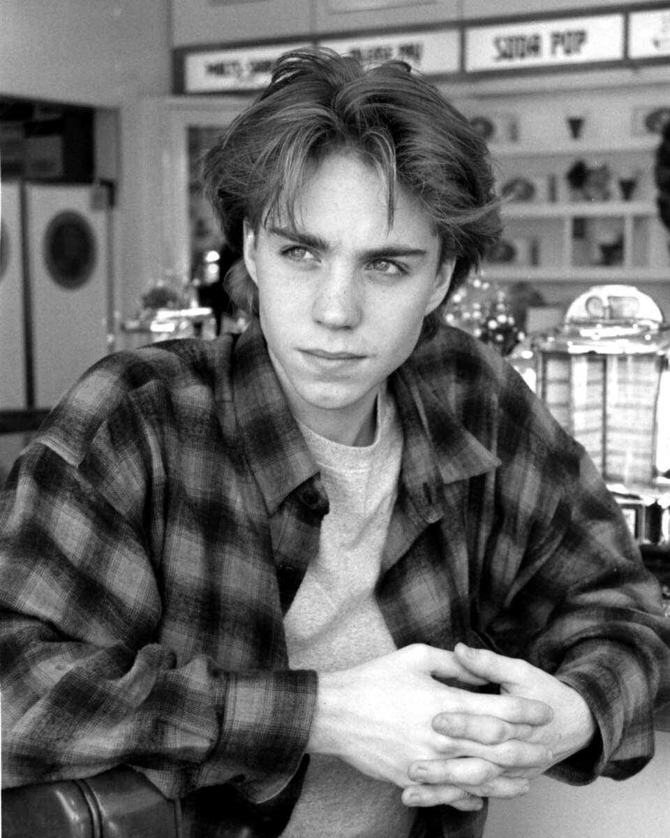 Jonathan Brandis portrait