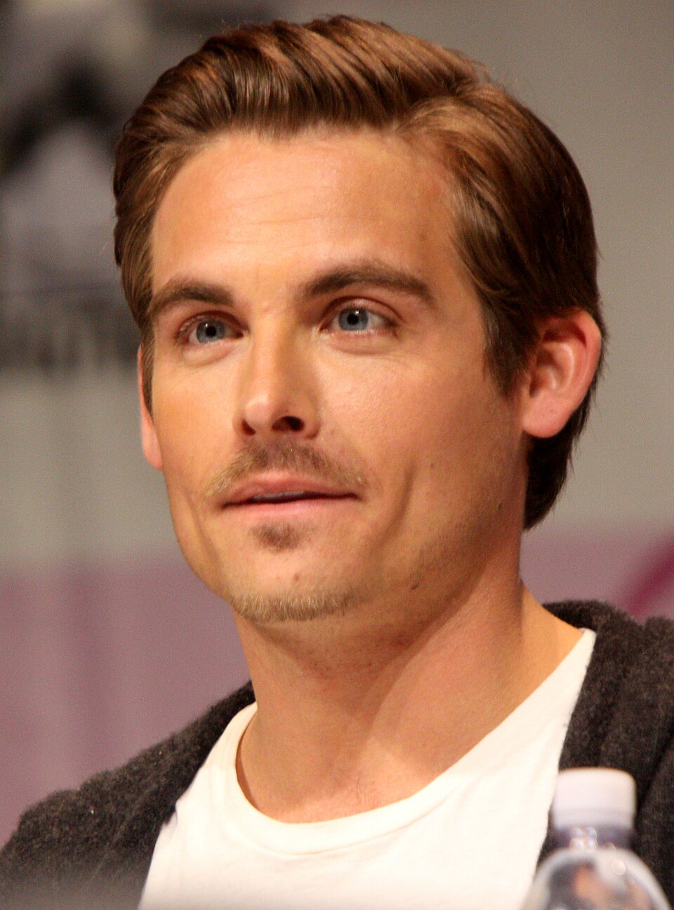 Kevin Zegers portrait