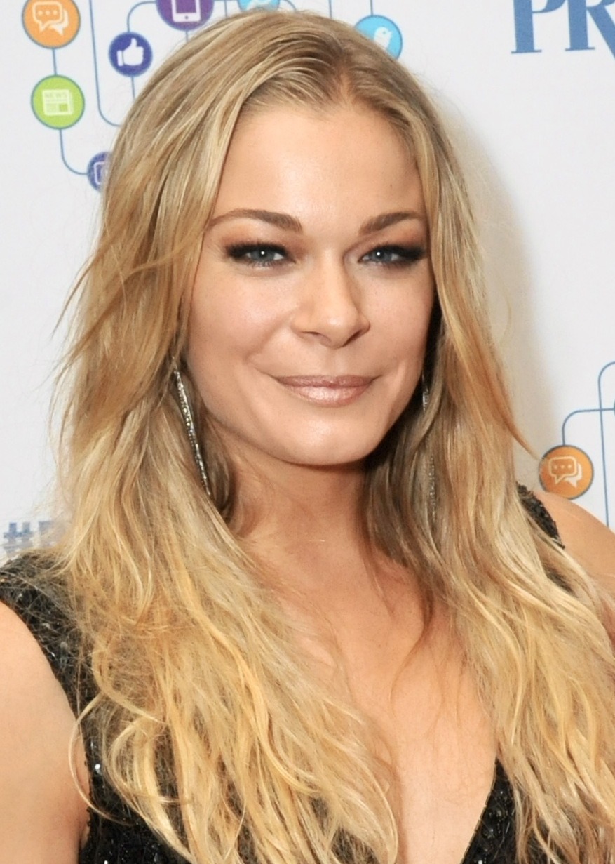 LeAnn Rimes portrait