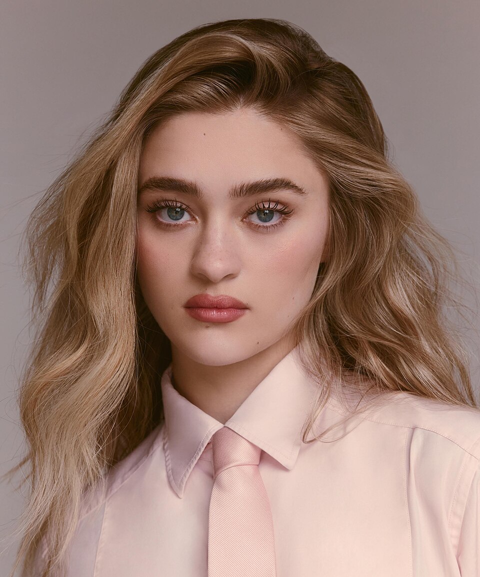 Lizzy Greene portrait