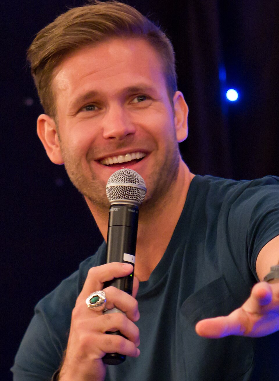 Matthew Davis portrait