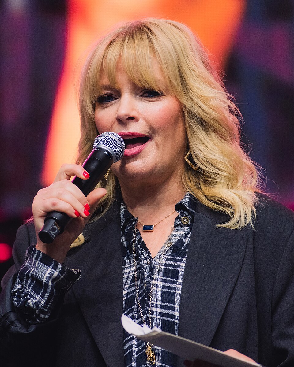 Melissa Peterman portrait