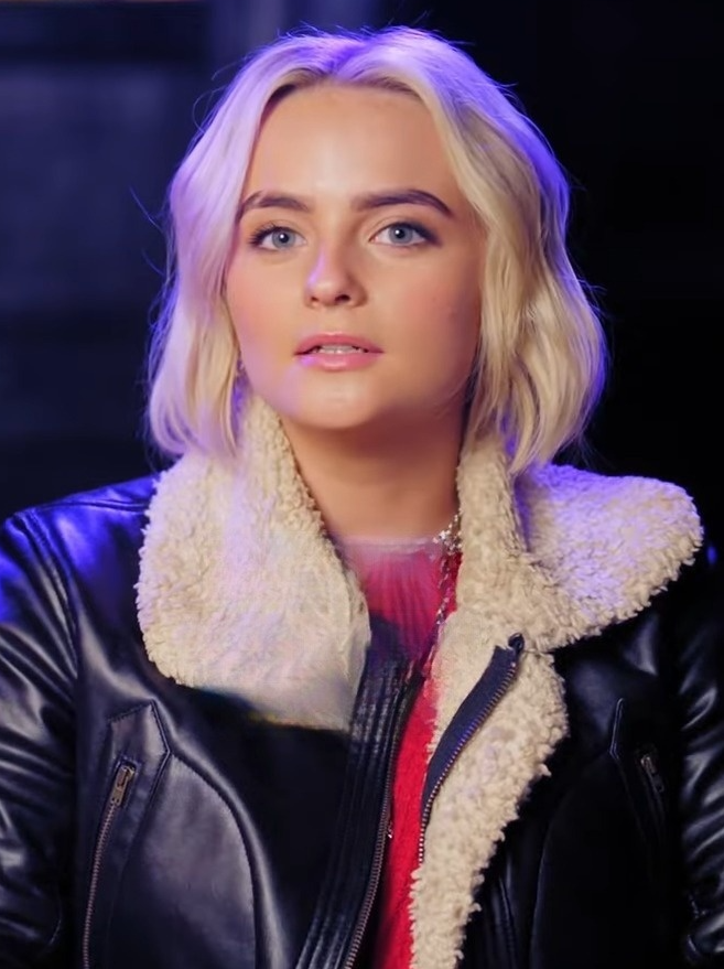 Millie Gibson portrait