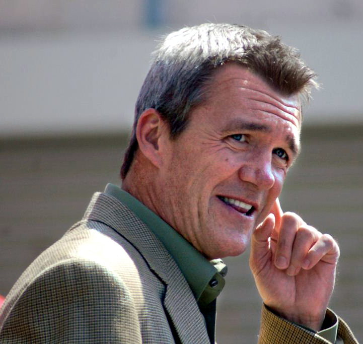 Neil Flynn portrait