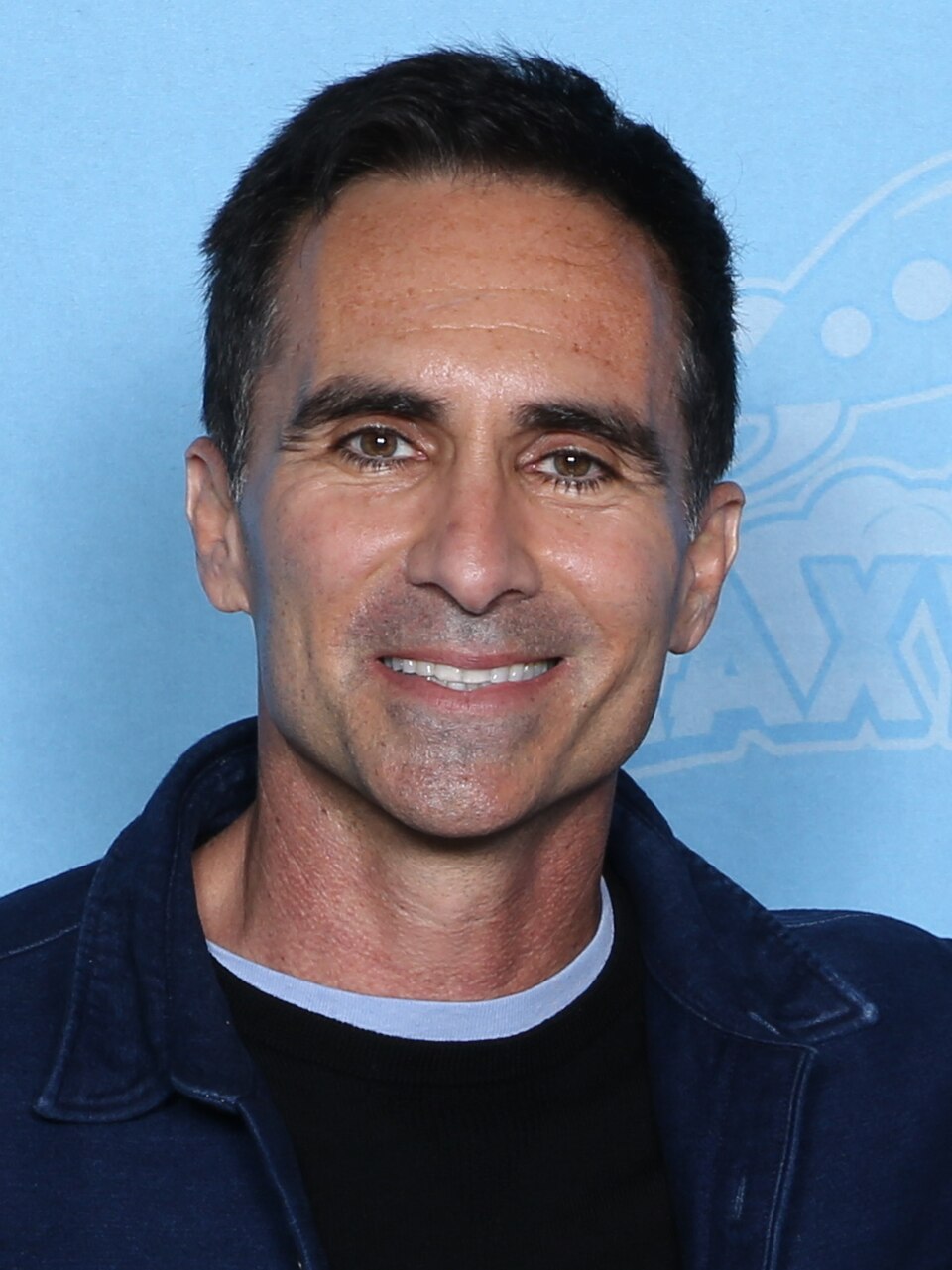 Nestor Carbonell portrait