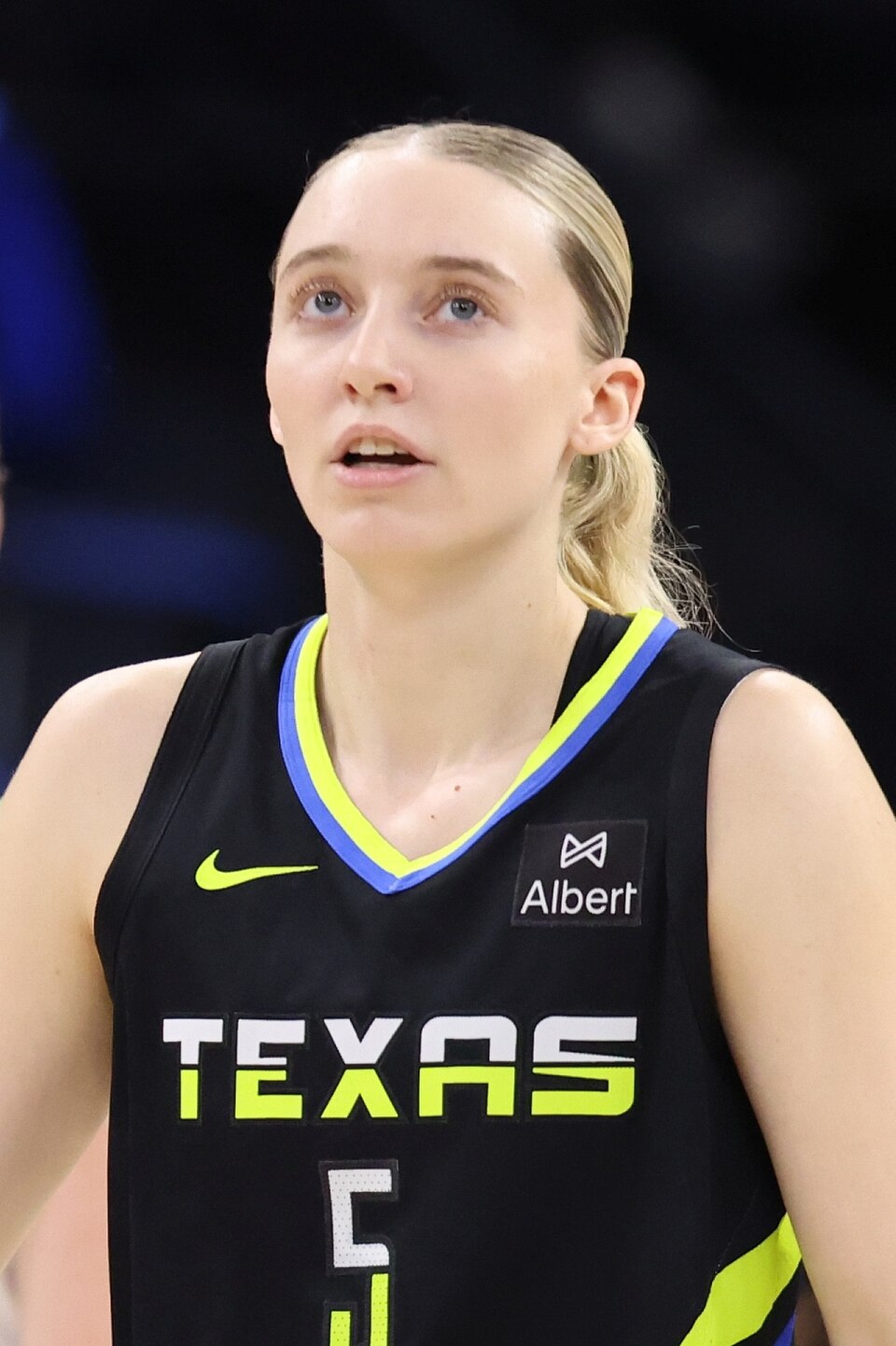Paige Bueckers portrait