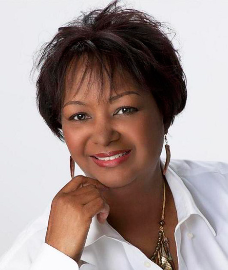 Rachel Renee Russell portrait