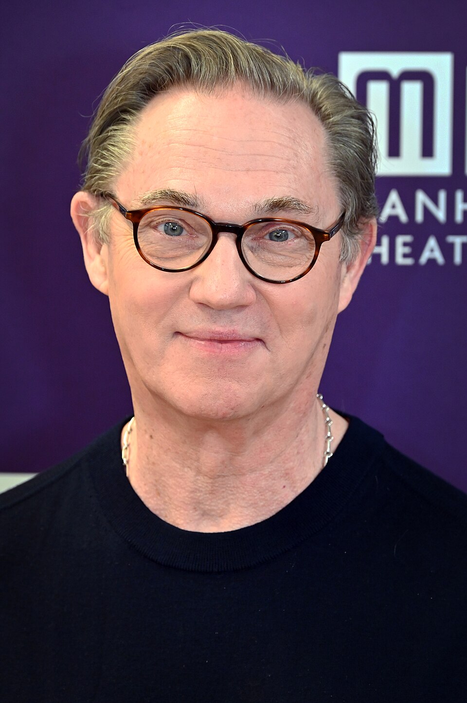 Richard Thomas profile portrait