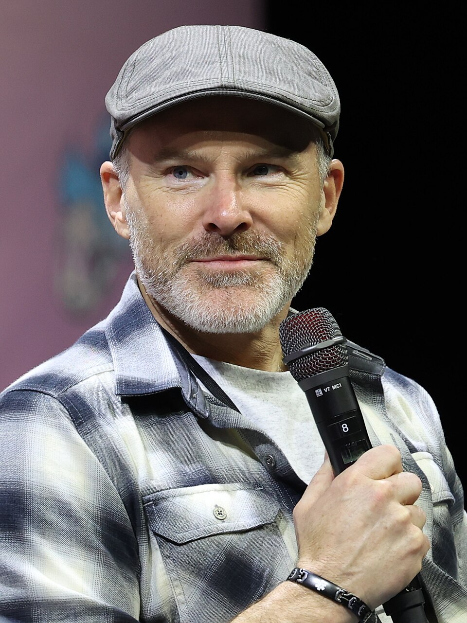 Roger Craig Smith portrait
