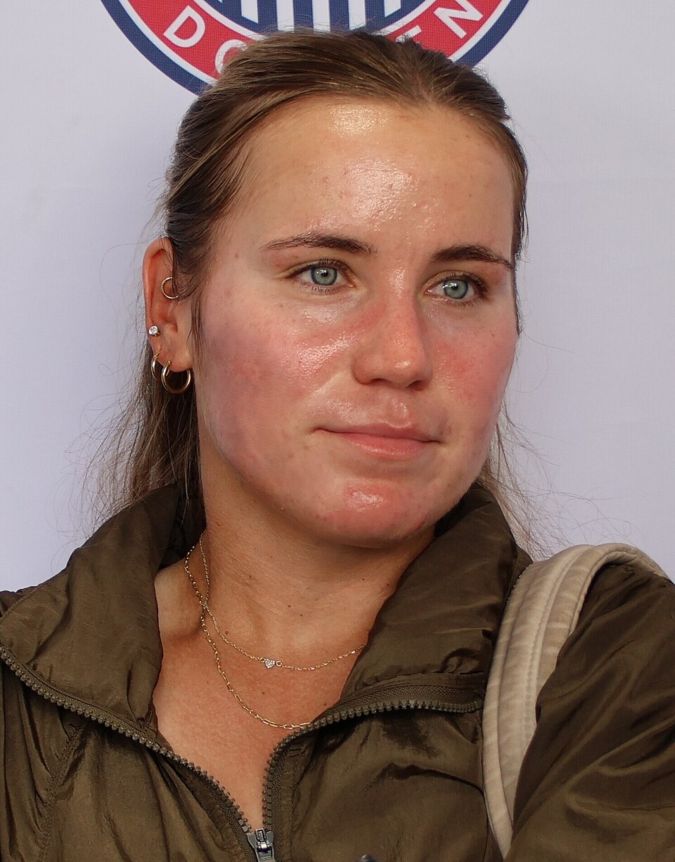 Sofia Kenin portrait