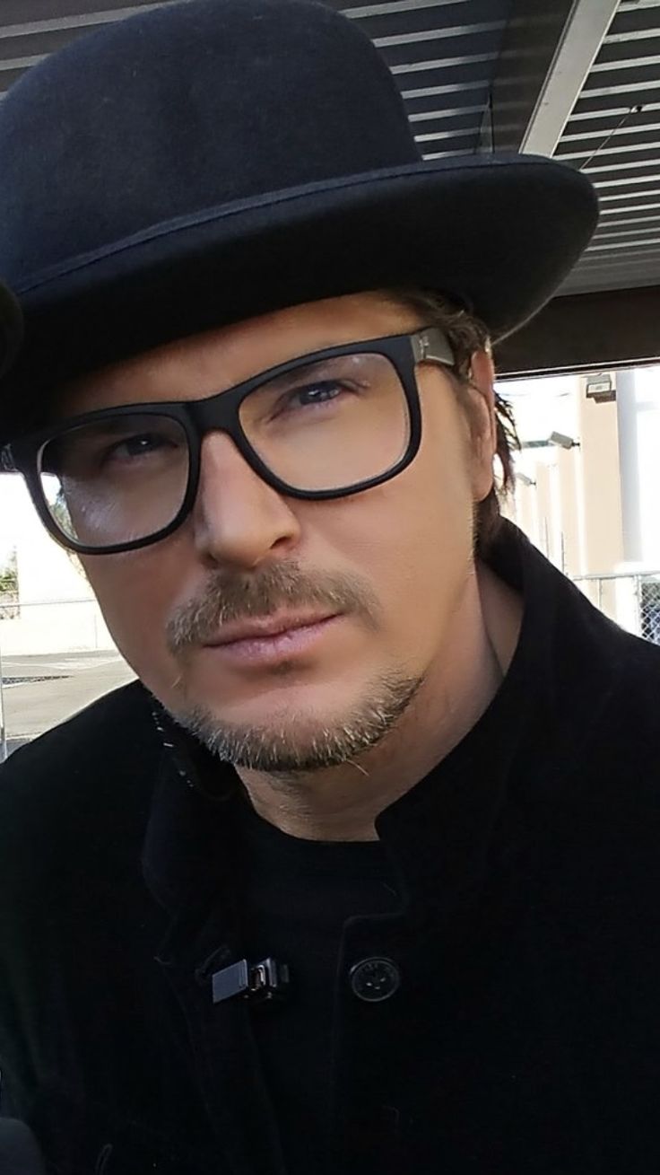 Zak Bagans portrait