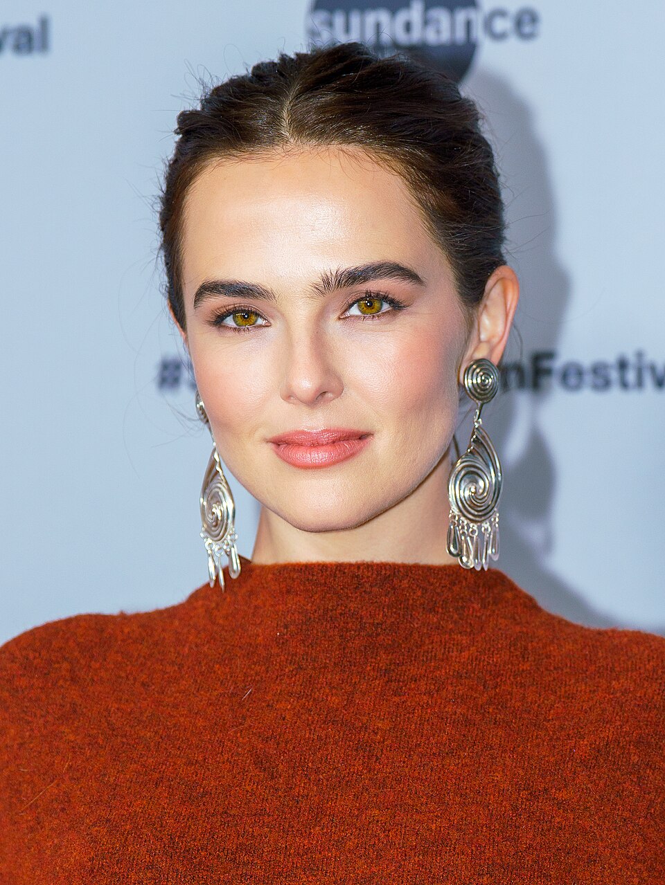 Zoey Deutch portrait